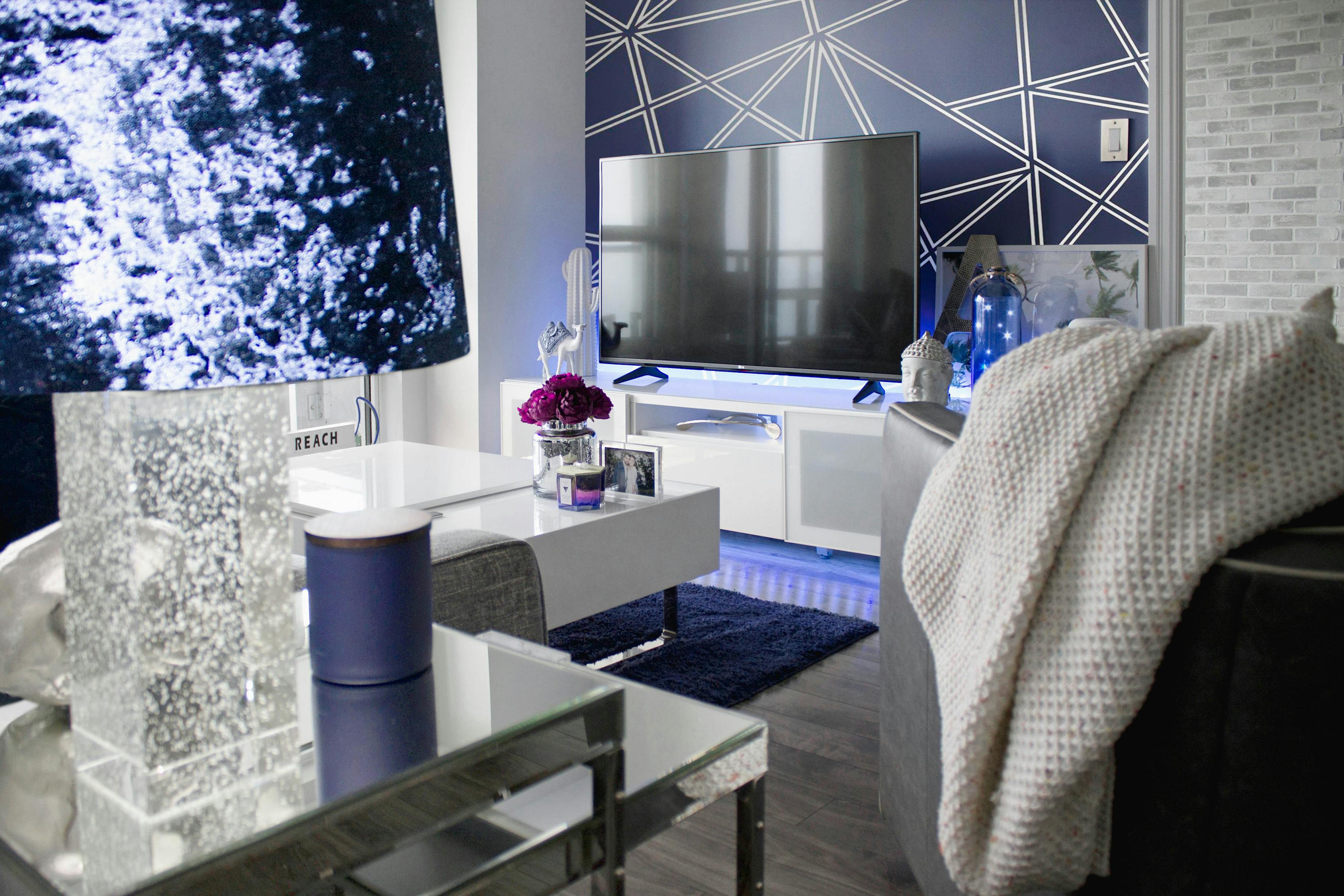 最新衣柜格局,艺术化的舒适收纳空间打造